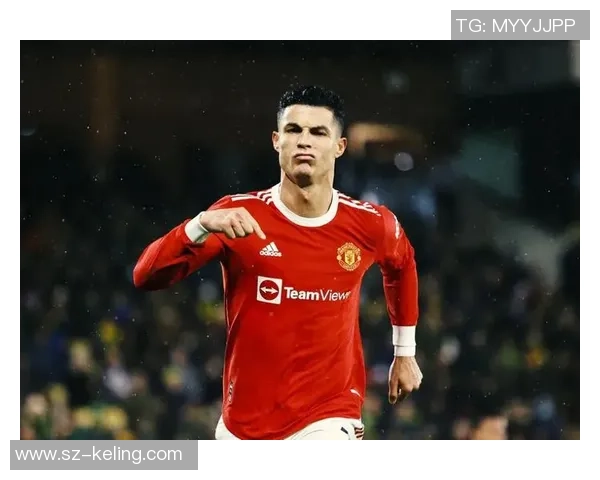 足球历史前辈球星排名解析:从经典传奇到现代巨星的演变与对比 足球历史前辈球星排名解析:从经典传奇到现代巨星的演变与对比