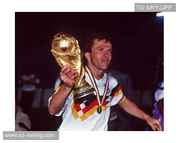 足球星卡编年史16编:回顾足球历史辉煌时刻与经典球员的崛起与荣耀 足球星卡编年史16编:回顾足球历史辉煌时刻与经典球员的崛起与荣耀